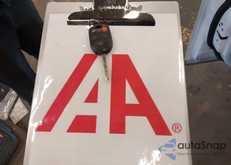 2014 Ford Focus Se z USA, uszkodzony, nr VIN 1FADP3K23EL118956